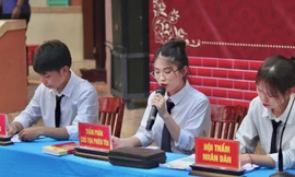 Phiên tòa giả định 'Học sinh với hành vi bạo lực' thu hút sự quan tâm nhiều đoàn viên, thanh niên