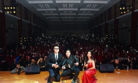 Cùng dàn khách mời nổi tiếng 'đốt cháy' sân khấu Đại nhạc hội Fire Up 2023: Stellarous 