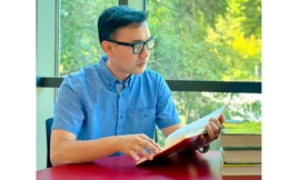 Ông bố của chủ nhân hàng loạt học bổng các trường Đại học uy tín ở Mỹ chia sẻ về kinh nghiệm chuẩn bị hồ sơ hiệu quả