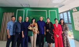Đại sứ Kazakhstan Kanat Tumysh thăm văn phòng Tuệ Châu: Cơ hội đưa dược liệu Việt Nam tới bạn bè quốc tế