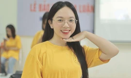 Nữ sinh trường Báo đam mê làm thiện nguyện giúp đỡ cộng đồng