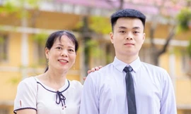 Thủ khoa khối C00, Trường Sĩ quan Chính trị: Hai lần trượt sơ tuyển, từng đi làm công ty