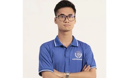 Nam Đảng viên trẻ trường Kinh tế: 'Tuổi trẻ hãy luôn sống và cống hiến hết mình'