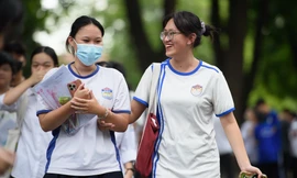  Giáo viên Tiếng Anh nhận định 'sẽ không có mưa điểm 10'