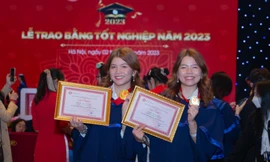 Thanh Minh - Thu Huyền: Cặp sinh đôi cùng tiến của Trường Đại học Ngoại thương