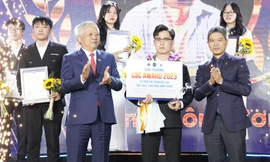 Sinh viên Dương Công Sơn Trường Đại học Xây dựng Hà Nội nhận giải CSC Award 2023 trị giá 150 triệu đồng