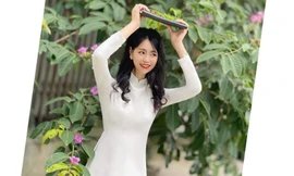 Ngẩn ngơ trước vẻ đẹp của cô giáo 9X tài năng duyên dáng trường Amsterdam 