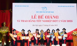 Học viện Phụ nữ Việt Nam trao bằng tốt nghiệp đợt 1 năm 2025 cho hơn 200 tân cử nhân, thạc sĩ