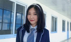 Hotgirl Thi Thi mang trái tim ấm áp đứng lớp dạy học khi mới 21 tuổi