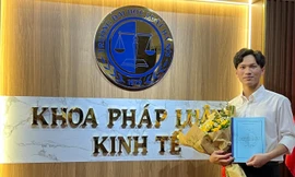  Tuổi trẻ với lý tưởng 'Phụng công, thủ pháp, chí công, vô tư'