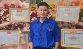 Nam sinh mái trường Đại dương cùng hành chạm tới học bổng danh giá và danh hiệu ‘Sinh viên 5 tốt’