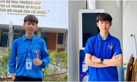 Chàng sinh viên Sư phạm hết mình với màu áo Xanh