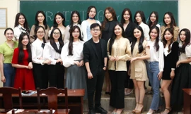 BTV Hữu Trí 'thị phạm' hùng biện cho Top 20 Press Beauty 2023 