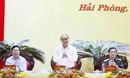 Hội thảo lý luận-thực tiễn về bảo vệ Tổ quốc trong tình hình mới