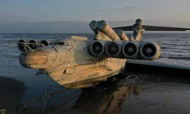 Những vũ khí kỳ lạ và đáng sợ nhất của Đế chế Nga và Liên Xô