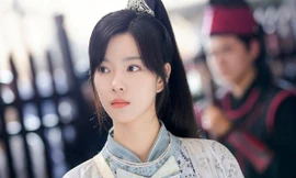 Showbiz 7/5: Hai diễn viên đóng Quách Tĩnh, Hoàng Dung phim 'Anh hùng xạ điêu' 2023