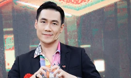 Khánh Phương: 'Chiếc khăn gió ấm' là ca khúc 'vớt đời mình lên'