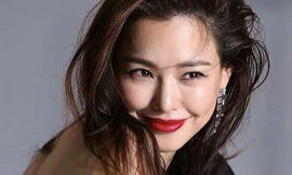 'Hoa hậu đẹp nhất Hàn Quốc' Honey Lee kết hôn ở tuổi 39