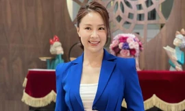 Showbiz 12/6: Hồng Diễm úp mở việc đóng phim mới