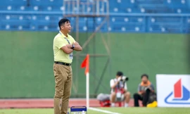 HLV Lê Huỳnh Đức: 'B.Bình Dương không còn đường lùi'