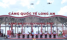 Cảng Quốc tế Long An hợp long 7 cầu cảng 