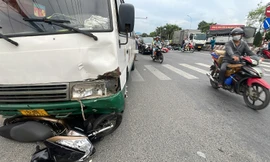 Bắt tài xế ô tô khách tông loạt xe máy khiến hai người tử vong 