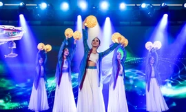 Ấn tượng đa sắc màu 'Đêm Hàn Quốc'