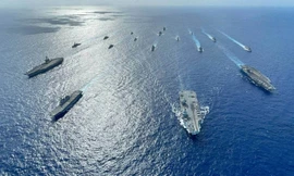 Nhóm tàu chiến đa quốc gia do tàu sân bay Anh dẫn đầu