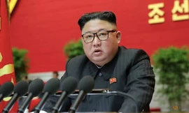 Ông Kim Jong Un hôm phát biểu khai mạc đại hội đảng. (Ảnh: Reuters)