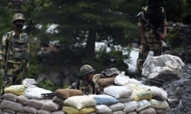 Binh lính Ấn Độ làm nhiệm vụ trên biên giới