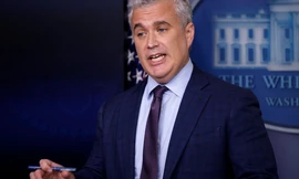 Điều phối viên ứng phó COVID-19 của Nhà Trắng Jeff Zients. (Ảnh: Reuters)
