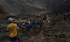 Một khu mỏ khai thác ngọc bích của Myanmar. (Ảnh: AP)