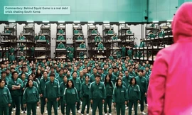 Hơn 400 người khốn cùng tham gia vào các trò chơi mà họ phải trả giá bằng tính mạng