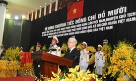 Tổng Bí thư Nguyễn Phú Trọng đọc lời điếu.