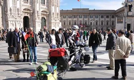 Hai chàng trai Pháp đạp xe gần 20 nước đến Việt Nam