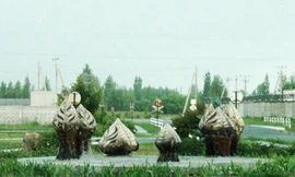 Tượng đài những đụn nấm phóng xạ