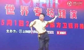 Xem 'người không xương' biểu diễn