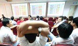 Chứng khoán ngày 18-8