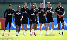 Tuyển Anh tập luyện trước trận đấu