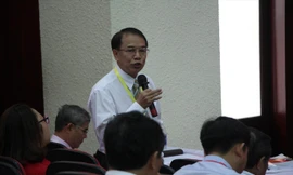 Đại biểu thảo luận, trao đổi tại hội thảo. Ảnh: Ngô Tùng.