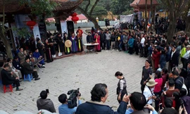 Say mê bên lán quan họ giữa đồi Lim.