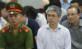 Cựu Tổng Giám đốc OceanBank Nguyễn Xuân Sơn bị khai trừ Đảng khi toà đang xử giai đoạn một.