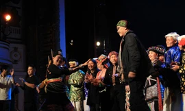 Về hình ảnh, Seaphony bắt mắt vì sự phong phú của trang phục nhạc công. Ảnh: N.M.Hà.