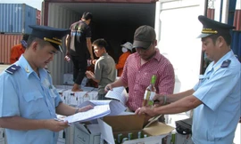 Kiểm tra chuyên ngành tại doanh nghiệp.