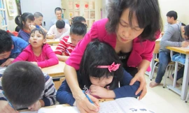 Cô Đặng Thị Bích Thảo kiên trì, tận tụy với học trò