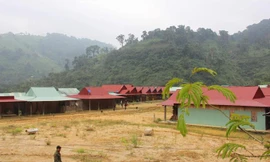 Ngôi làng chung của người dân 2 thôn Réh và Z’rượt được dựng trên mảnh đất bà Đuônh tự nguyện hiến.