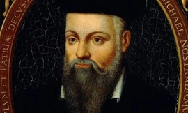 Nhà tiên tri lừng danh Nostradamus.
