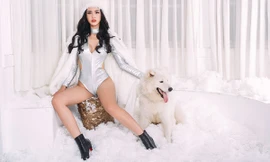 Vũ Ngọc Anh: Cởi vì… giáng sinh?