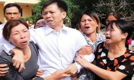 Ông Nguyễn Thanh Chấn được trả tự do sau 10 năm chịu án oan. Ảnh: Hoàng Hải