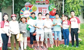 Hoạt động chào mừng Mega 6/45 có mặt tại 5 tỉnh Ðông Nam bộ (Cần Thơ, An Giang, Bình Dương, Ðồng Nai, Bà Rịa - Vũng Tàu).